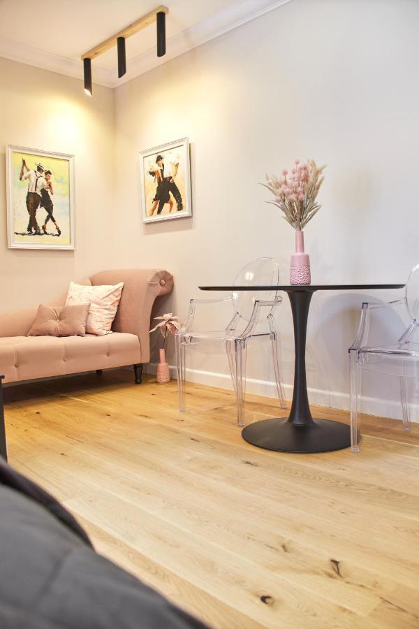 Apartament Tango La Casa Piano House ,Cu Parcare Алба Юлия Екстериор снимка